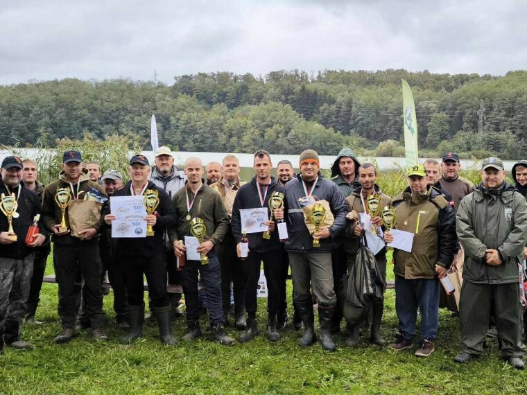 The M&B carp team won the first boilies competition in Gers, in a time that tried people