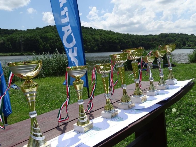 Iron Waters-Decathlon Carat Cup technical information