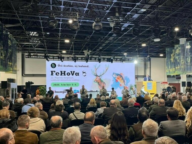 Élményekben gazdag napok a 32. FEHOVAn