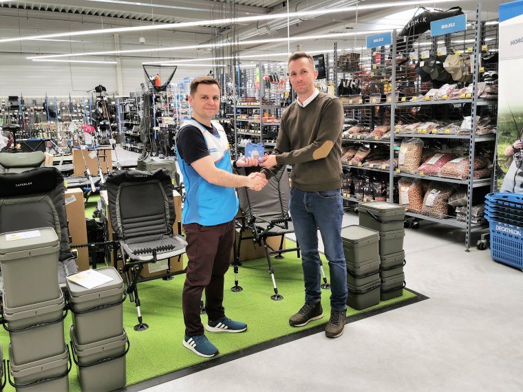 Decathlon továbbra is támogatja a vasi horgászközösséget