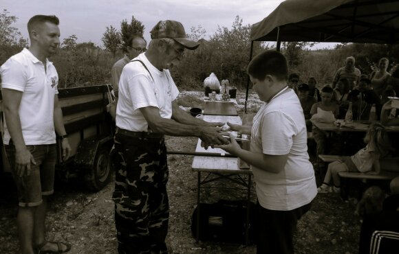 In memoriam – János Tóth