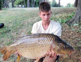 Egy nap alatt 2db 10+os példányt sikerült fognom a Szombathelyi Csónakázó-tóból!