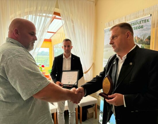Posztumusz elismerések, beszámolók és jövőbeni tervek a Küldöttgyűlésen - 2026.05.30.